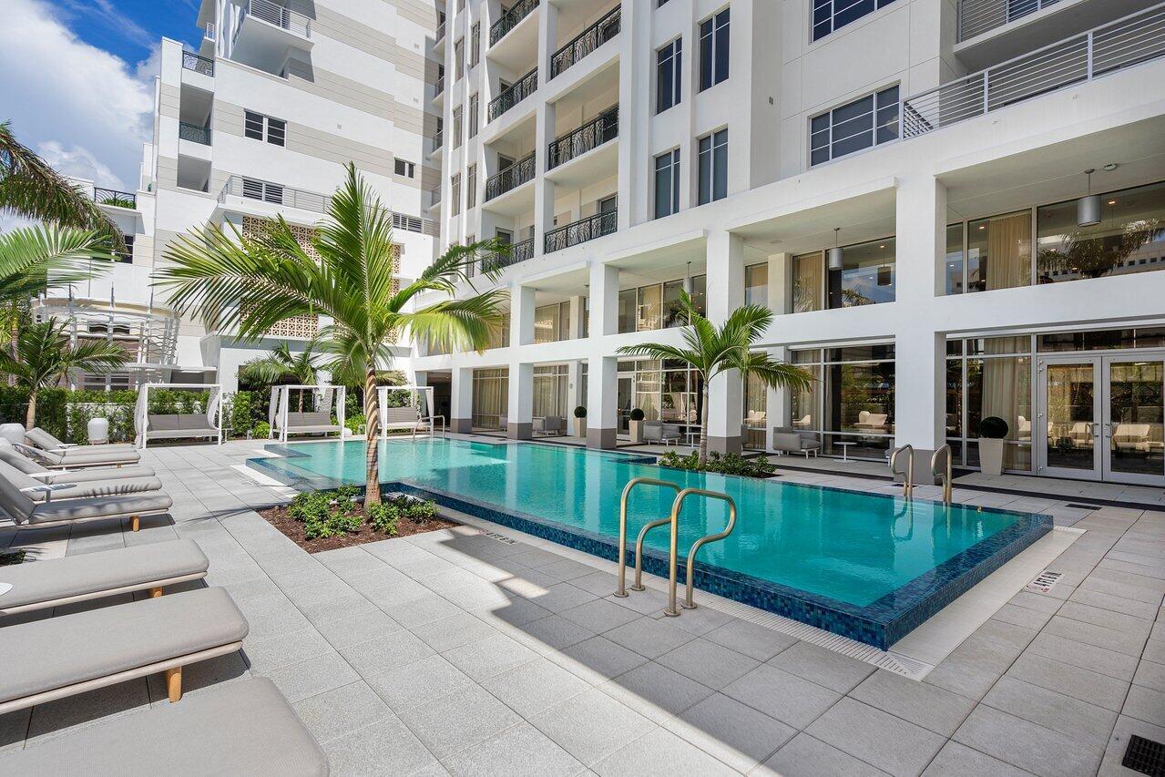 155 E Boca Raton Road Unit: 611