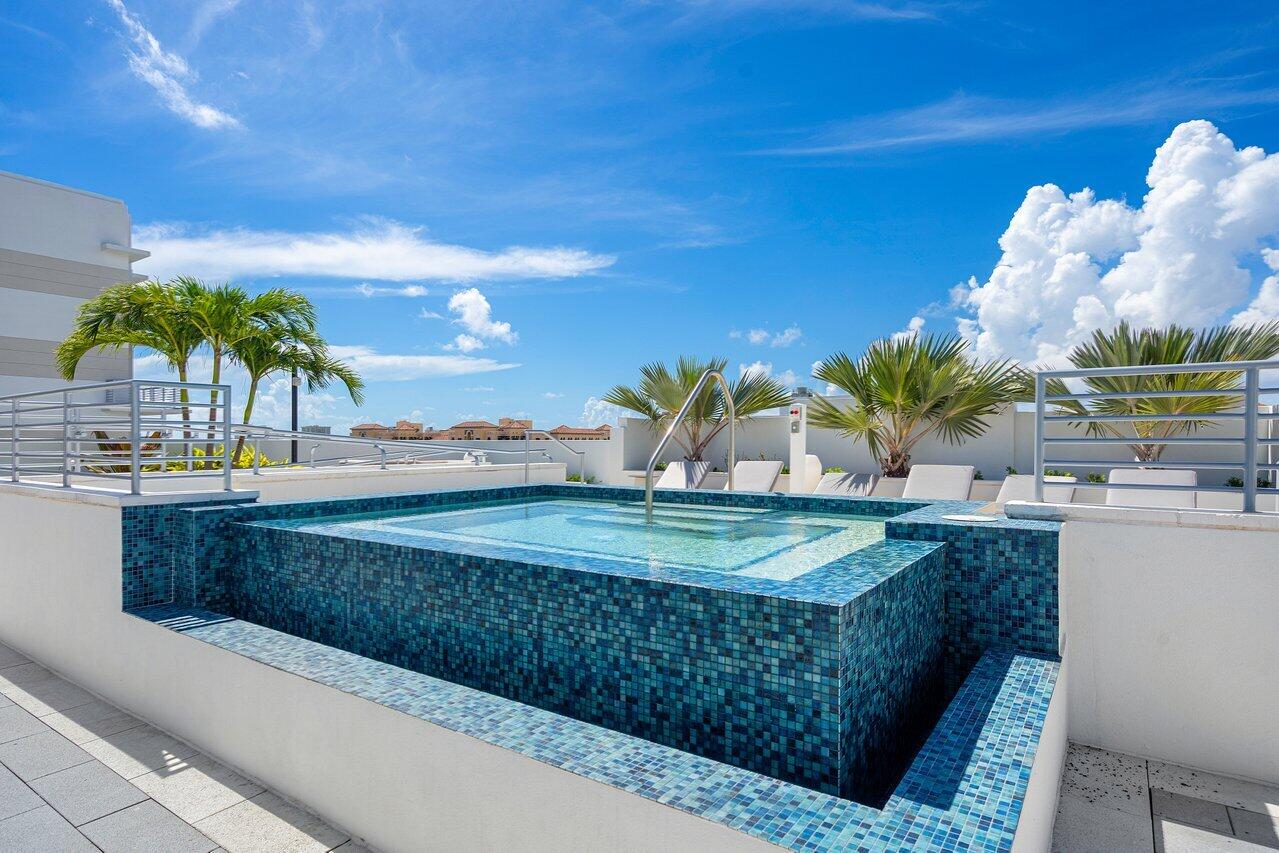 155 E Boca Raton Road Unit: 611