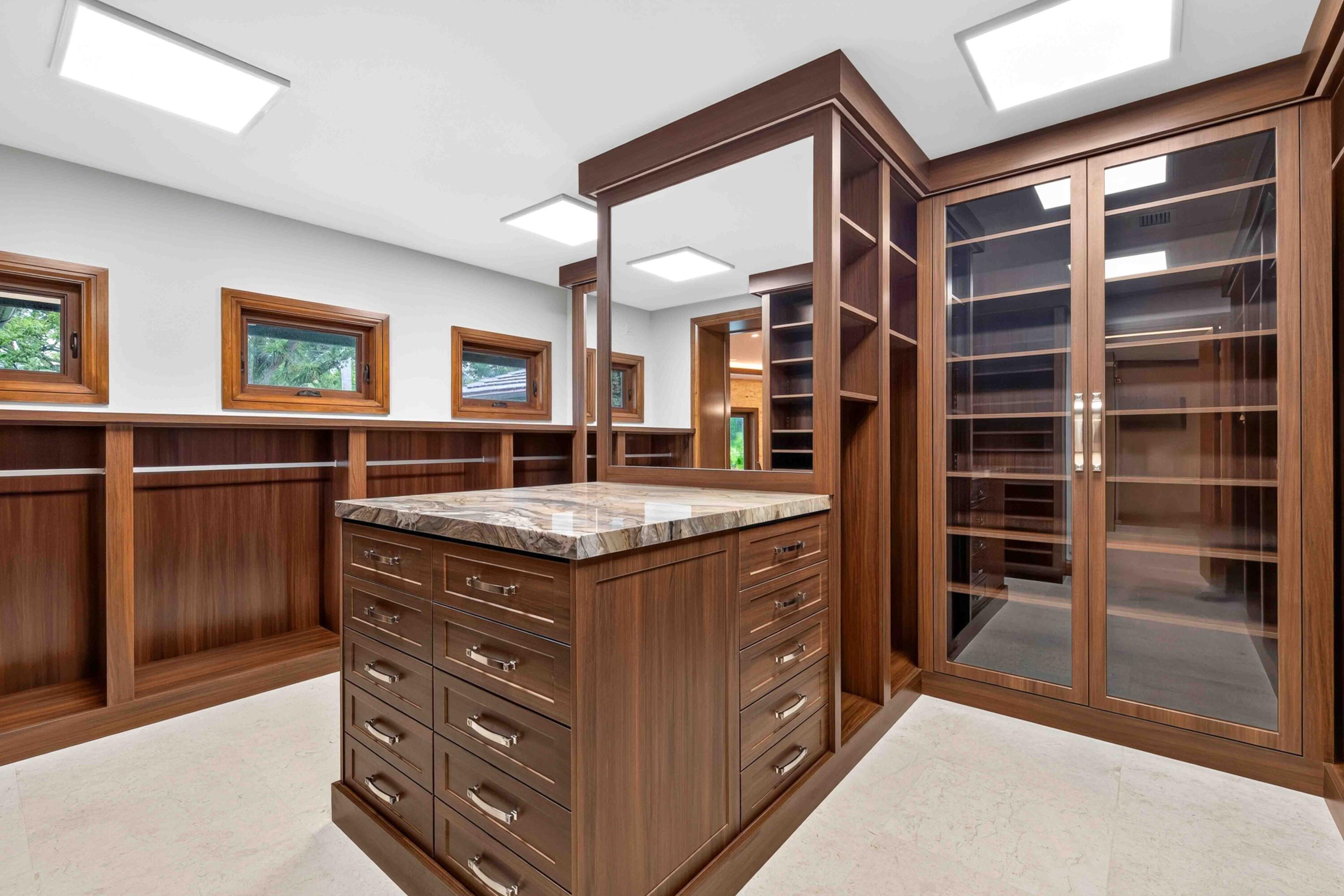 19700 Oakbrook Circle