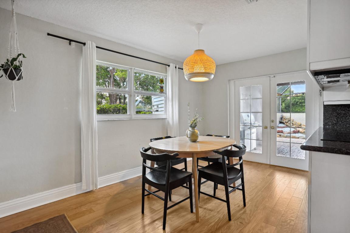 660 NW 101 Ter Terrace