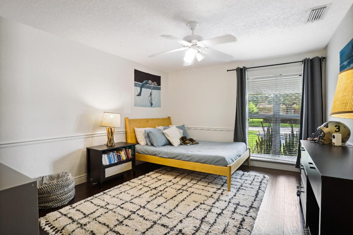 660 NW 101 Ter Terrace