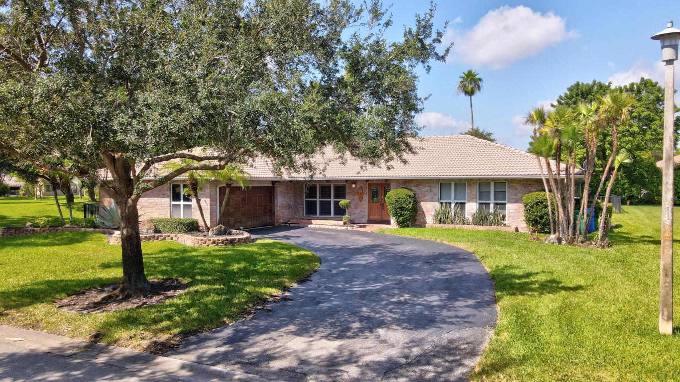 660 NW 101 Ter Terrace