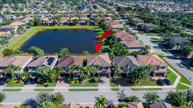 13822 Moss Agate Avenue