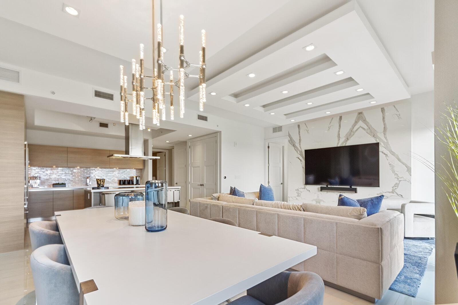 155 E Boca Raton Road Unit: 907