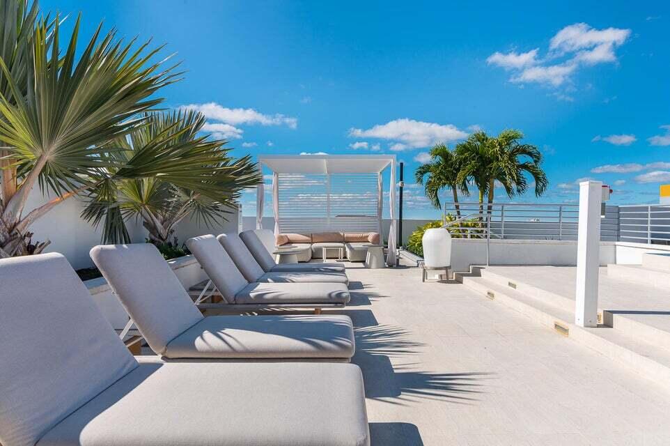 155 E Boca Raton Road Unit: 907