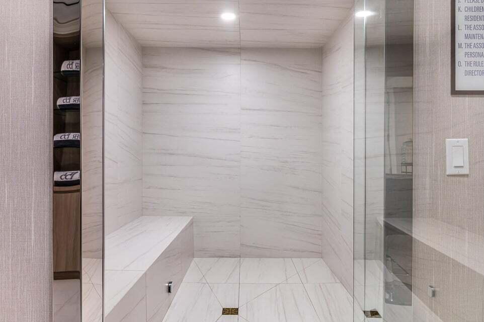 155 E Boca Raton Road Unit: 907