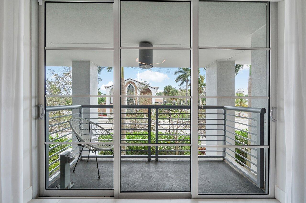 155 E Boca Raton Road Unit: Th2