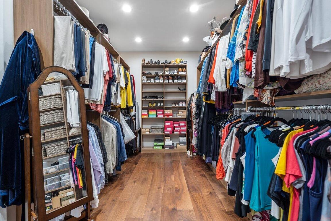 17717 Circle Pond Court