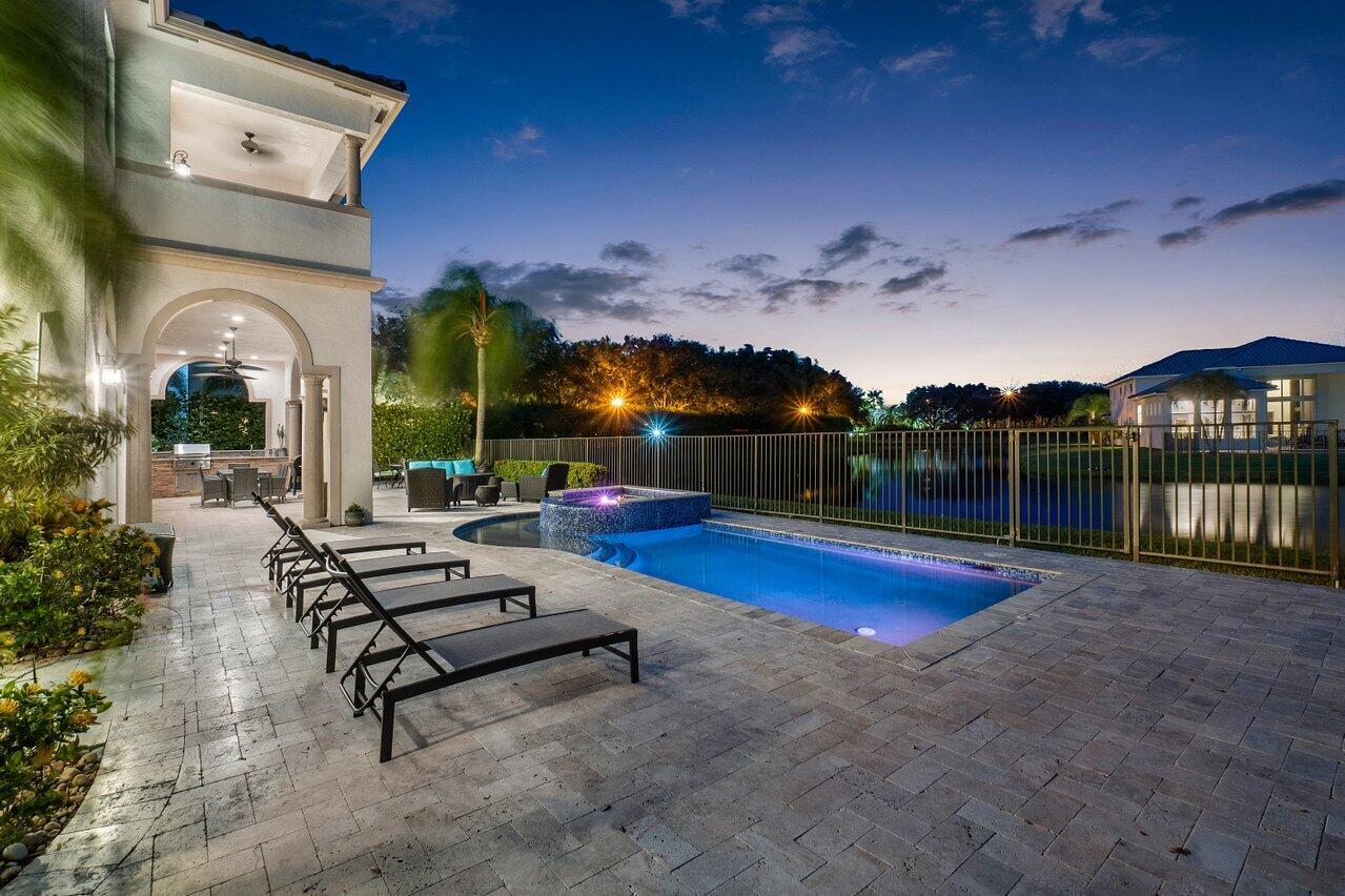 17717 Circle Pond Court