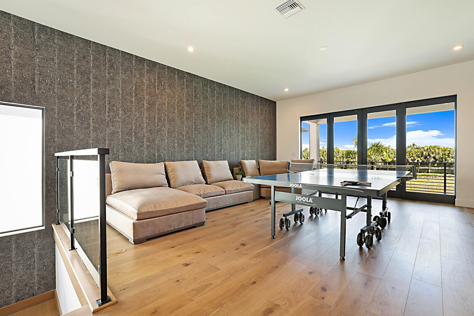 9119 Benedetta Place