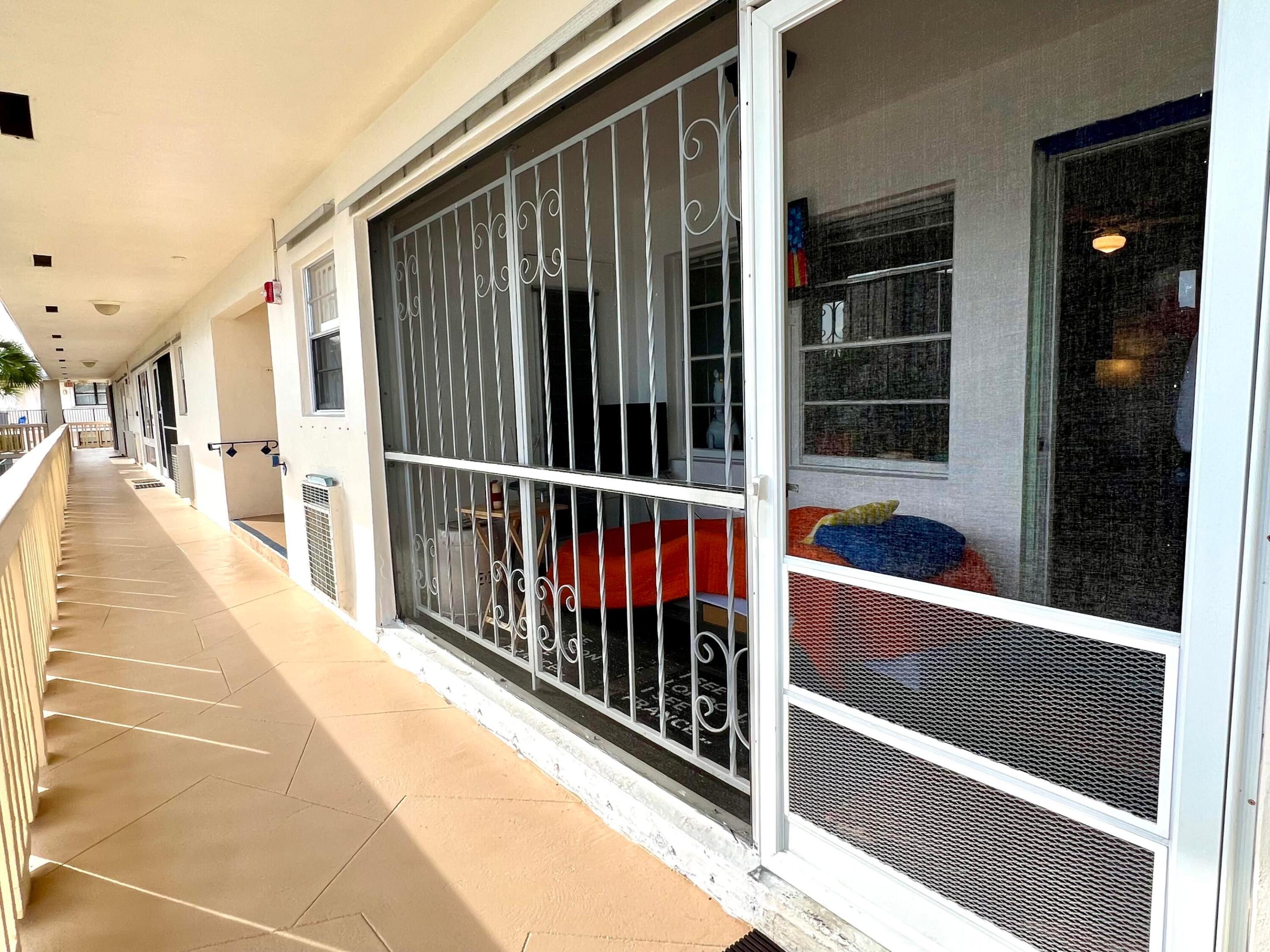 2000 Diana Drive 304