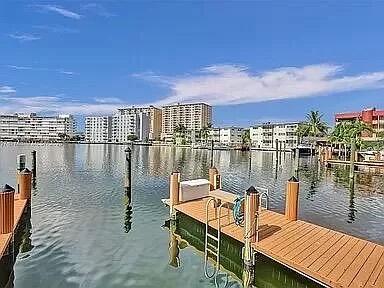 2000 Diana Drive 304