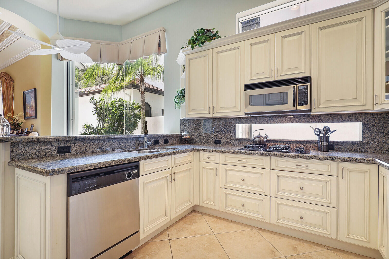 17857 Villa Club Way