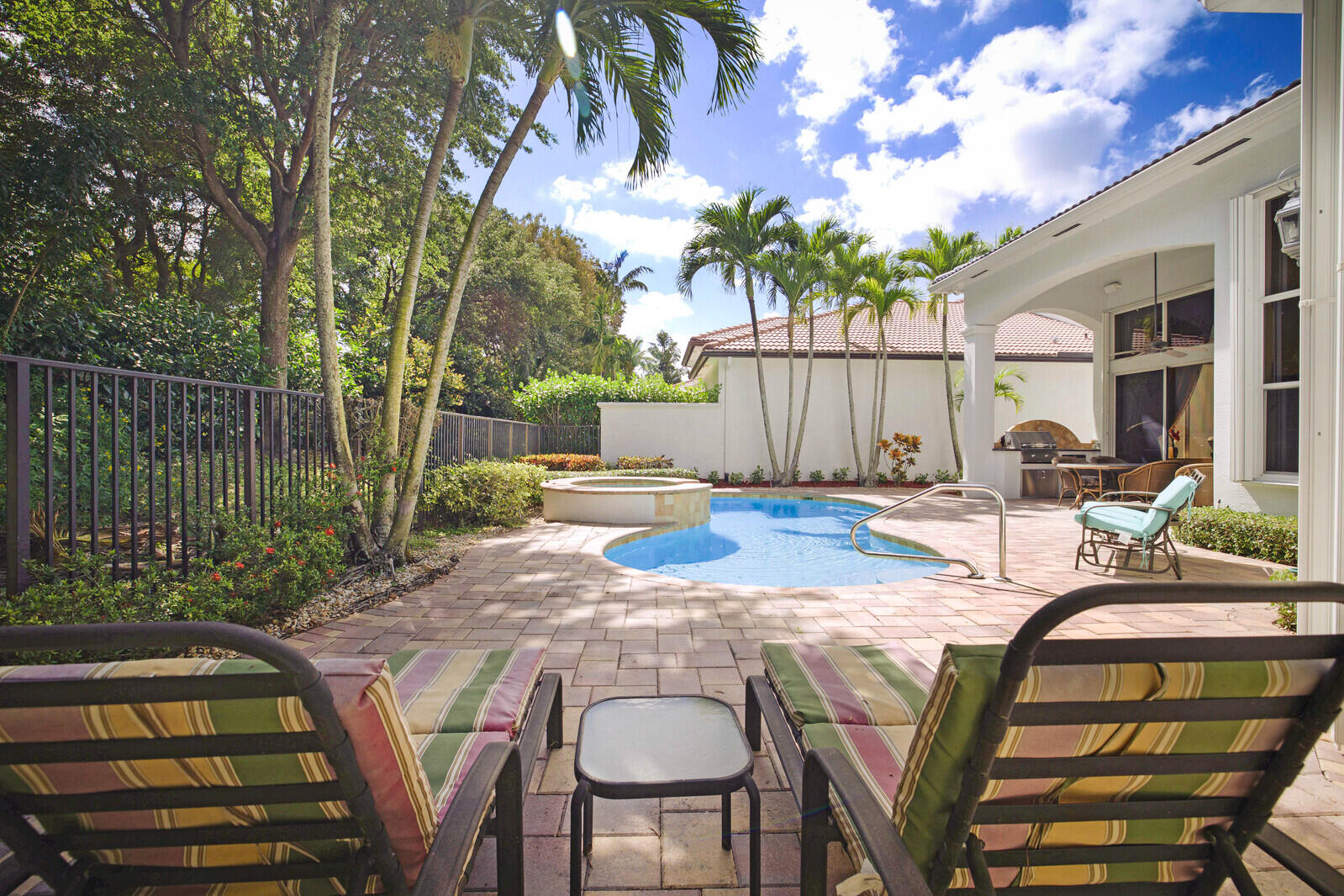 17857 Villa Club Way