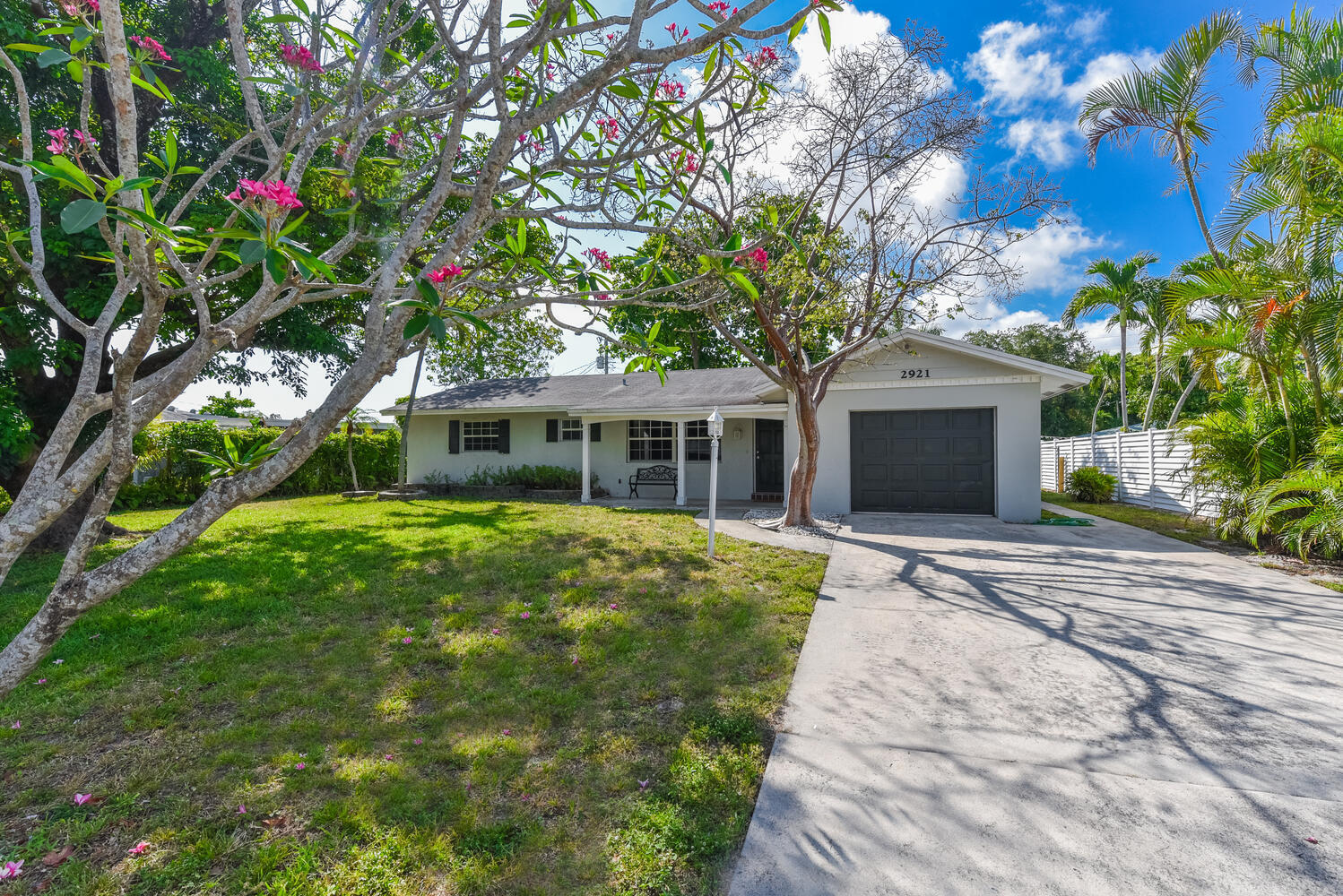 2921 Blue Jay Turn