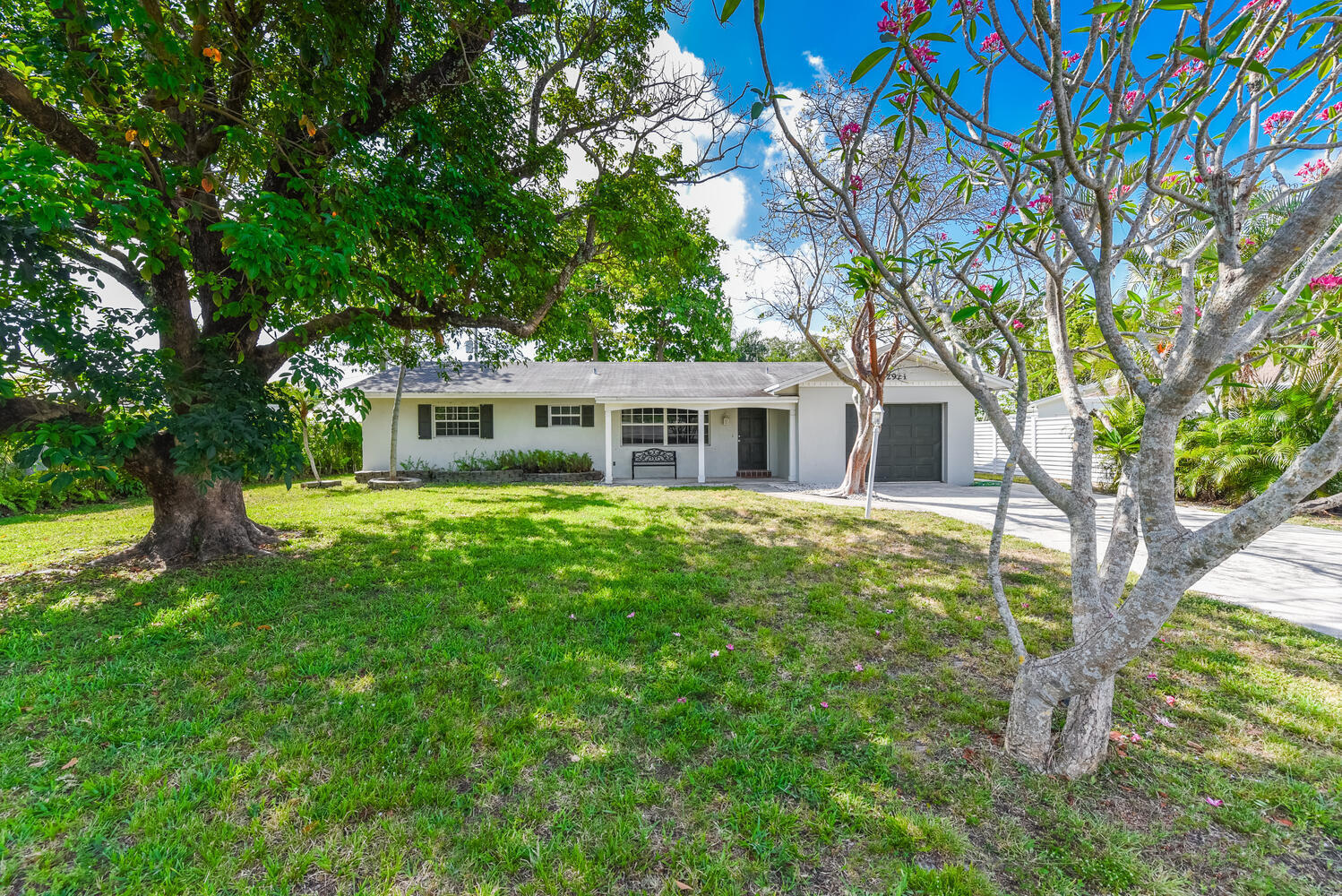 2921 Blue Jay Turn