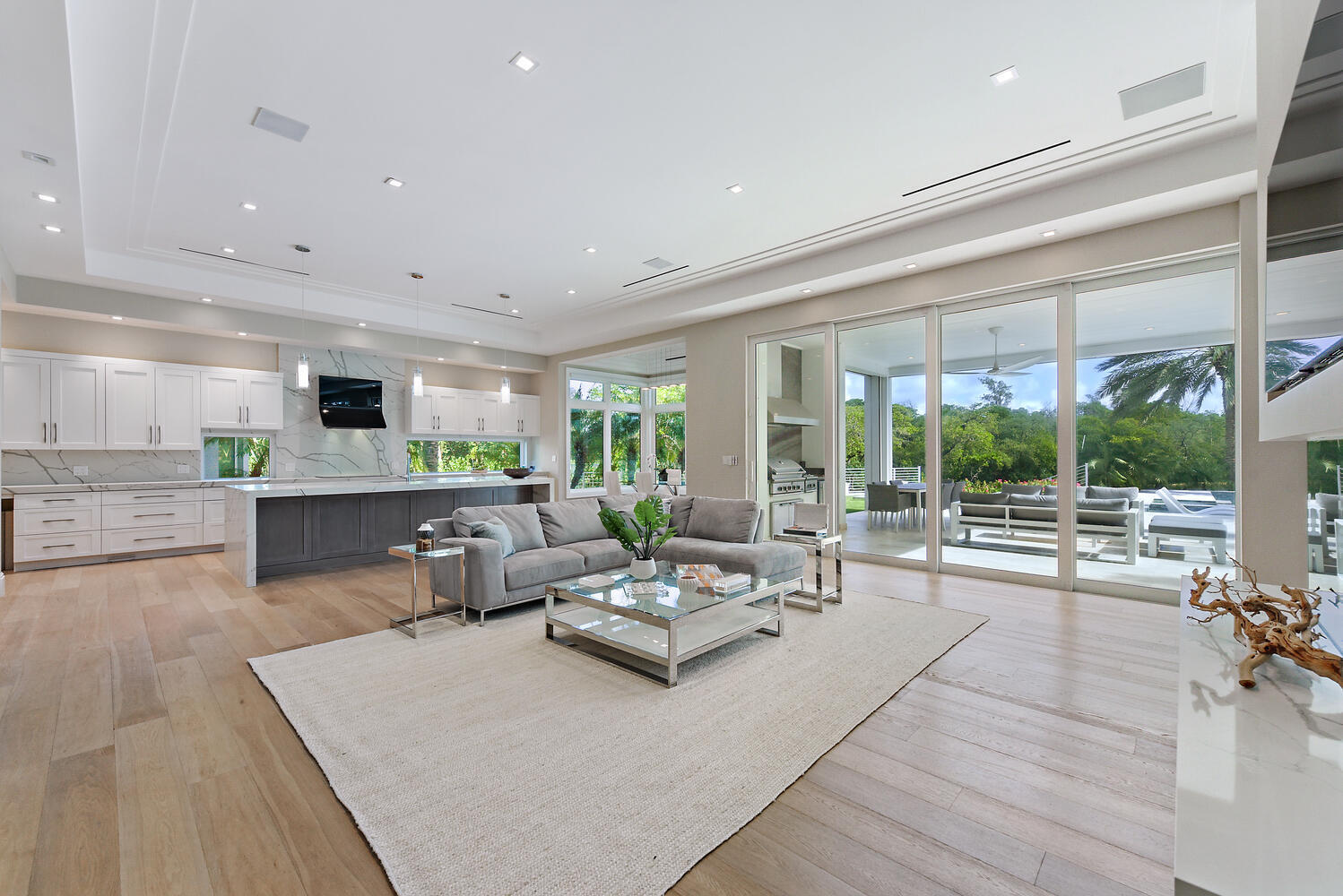 551 NE Waterway Lane