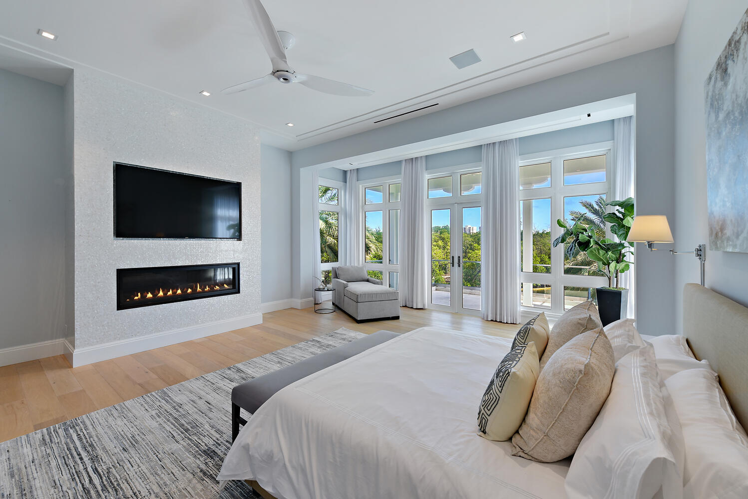 551 NE Waterway Lane