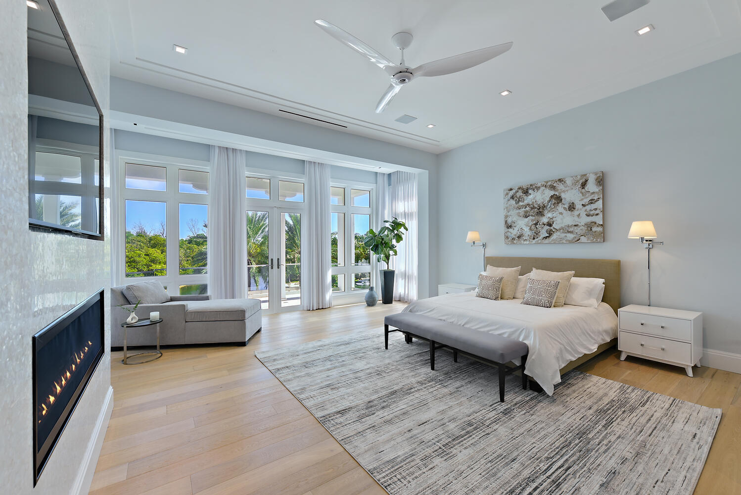 551 NE Waterway Lane