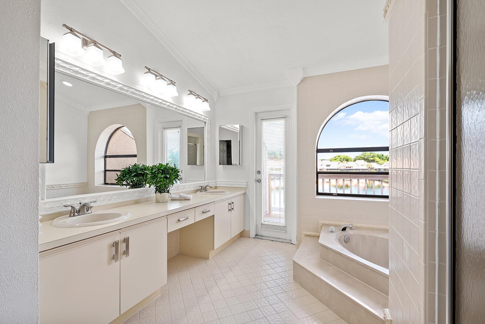 22698 Meridiana Drive