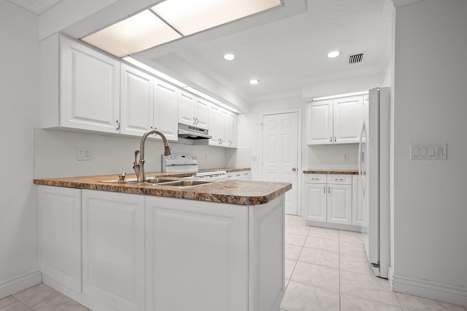 22698 Meridiana Drive