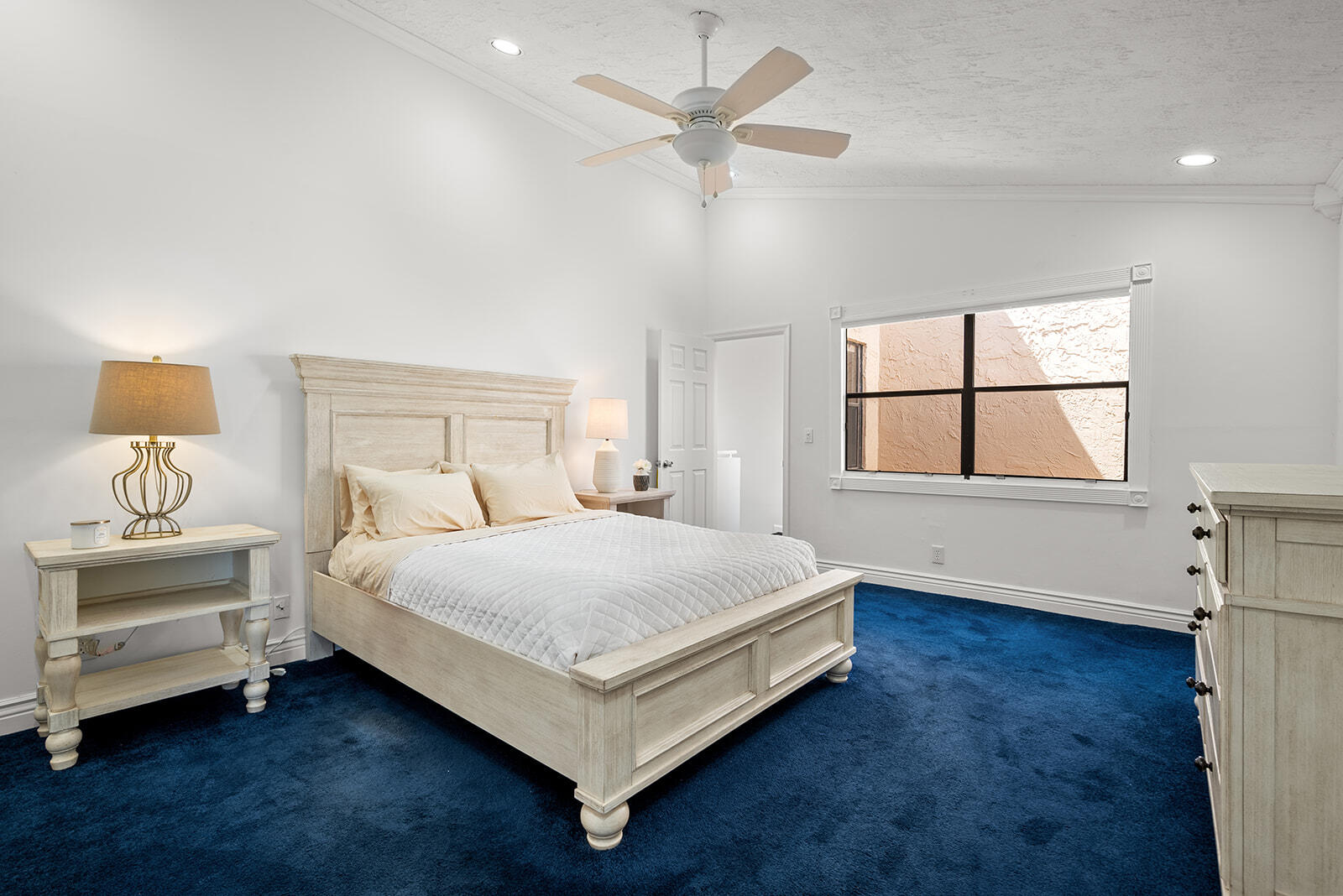 22698 Meridiana Drive