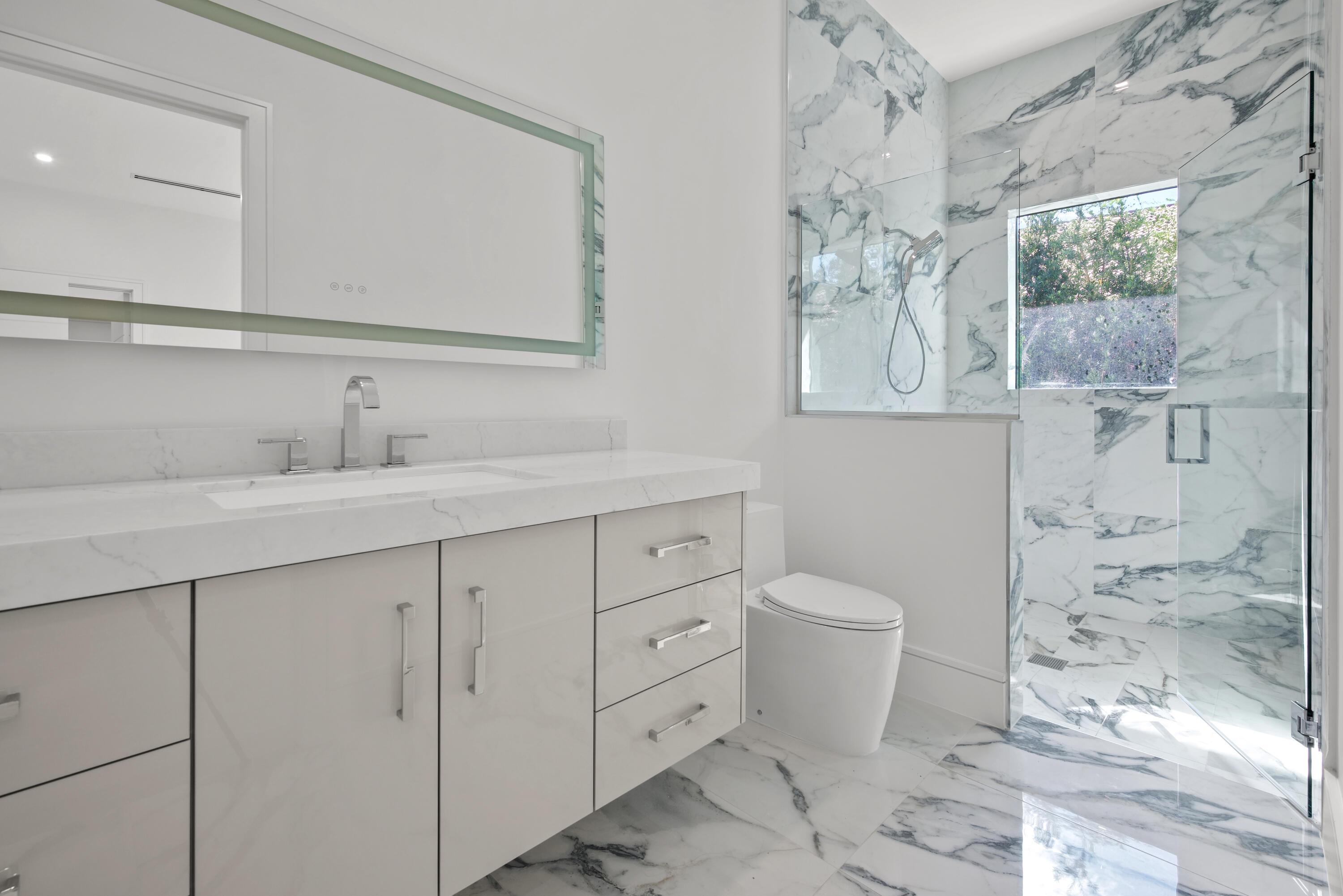 8235 Twin Lake Drive