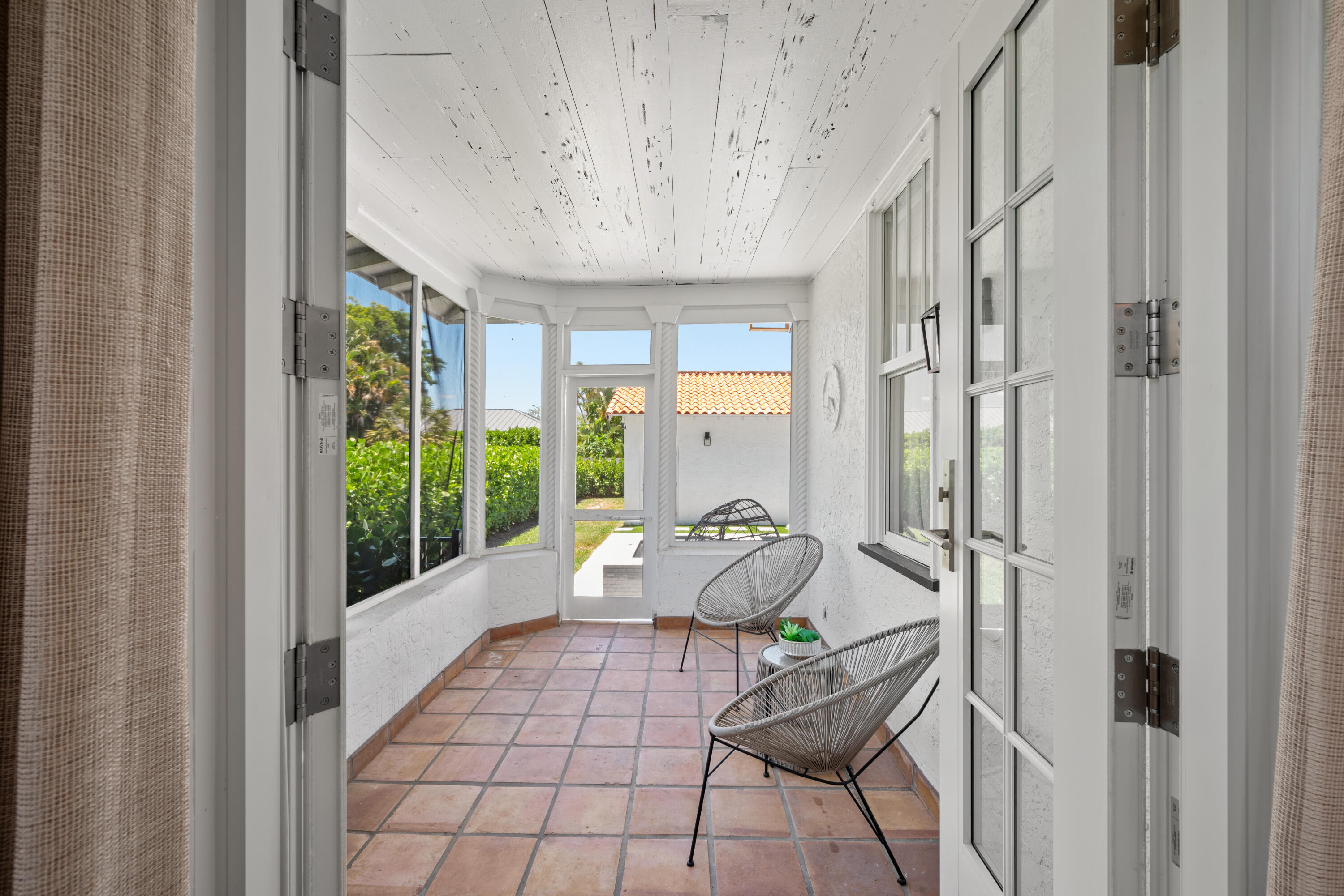 516 N Swinton Avenue