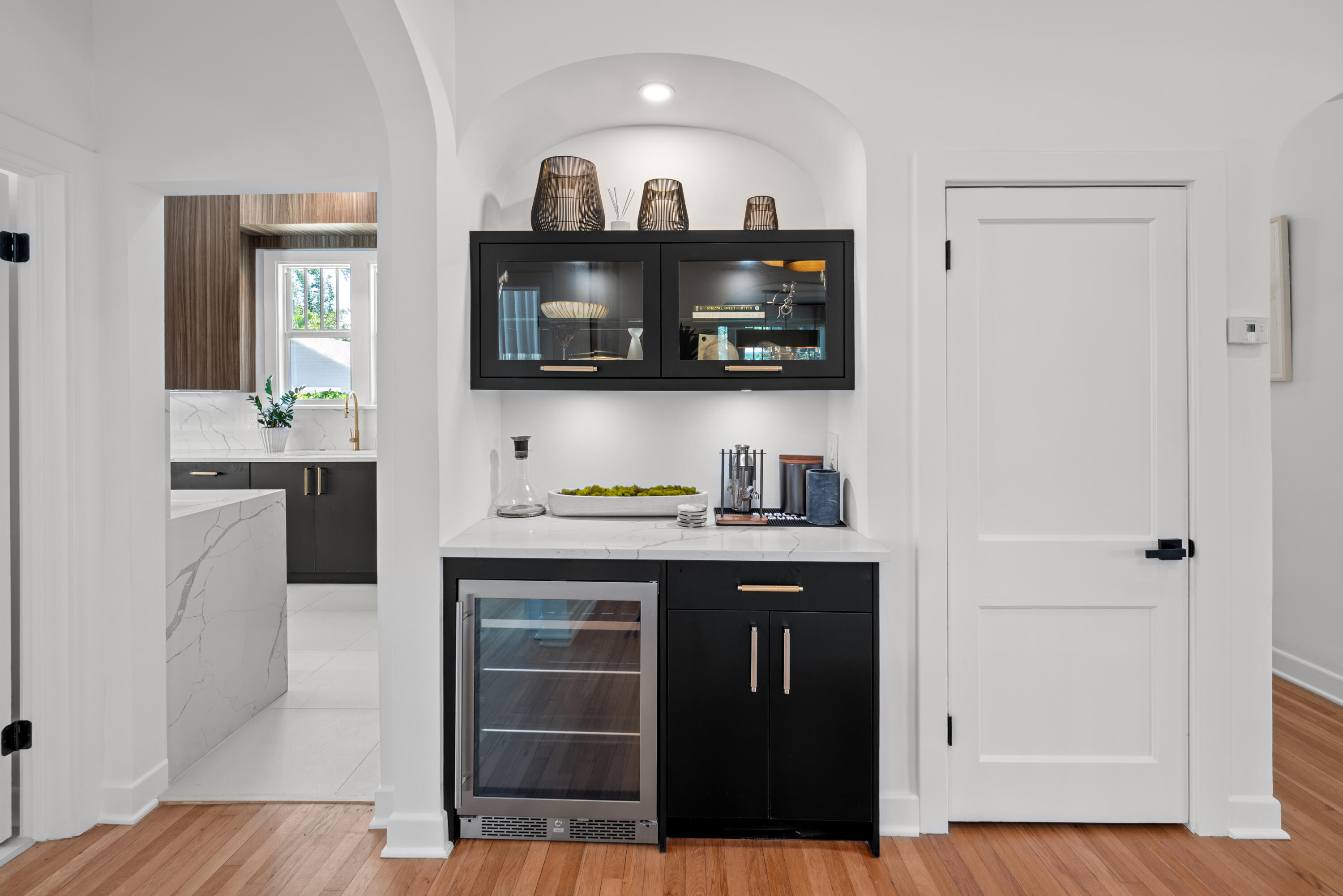 516 N Swinton Avenue