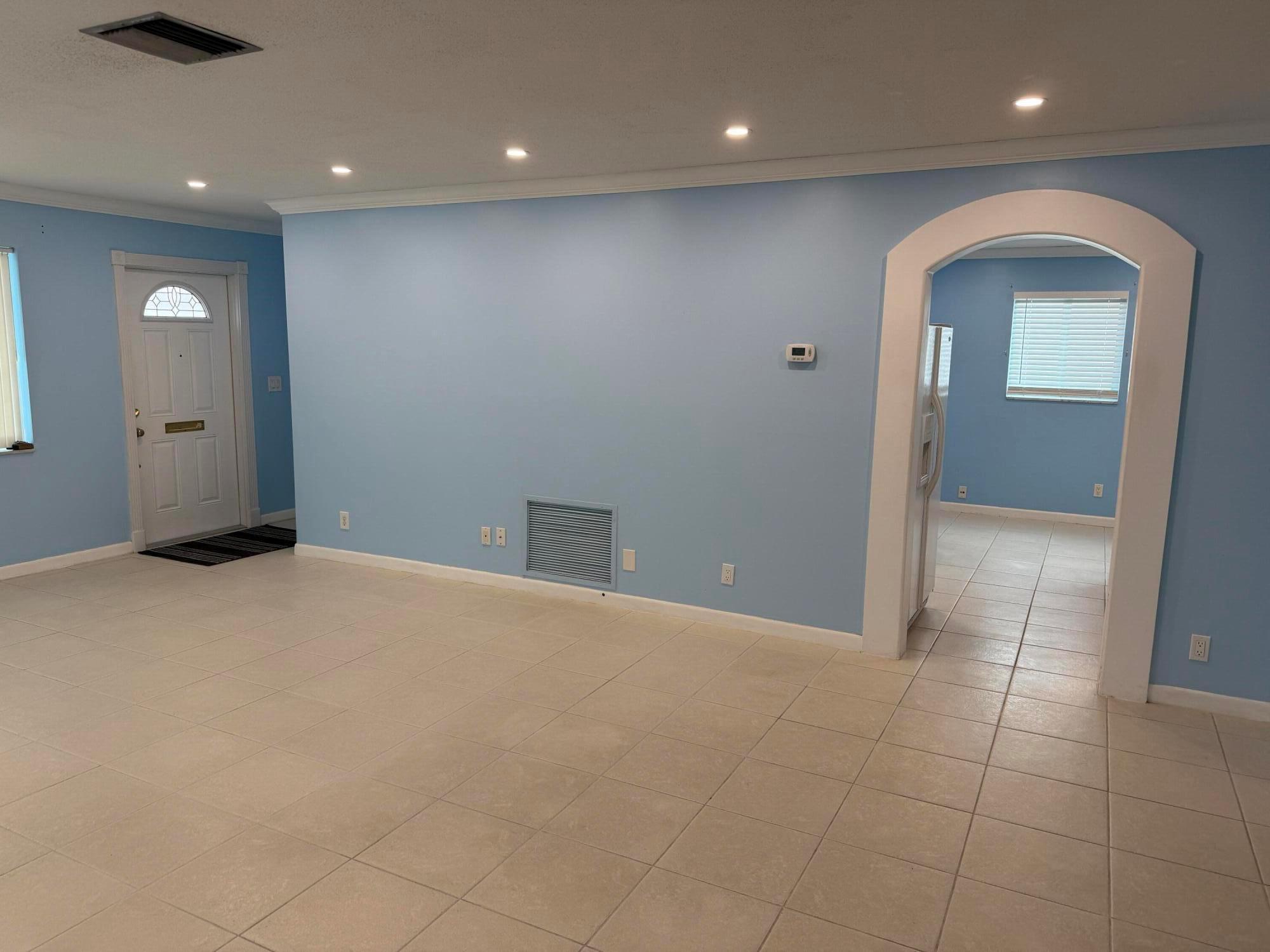 124 SW 9th Street