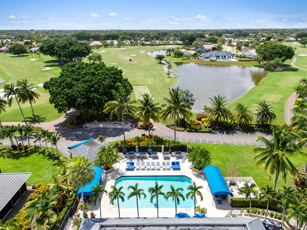 10984 Boca Woods Lane