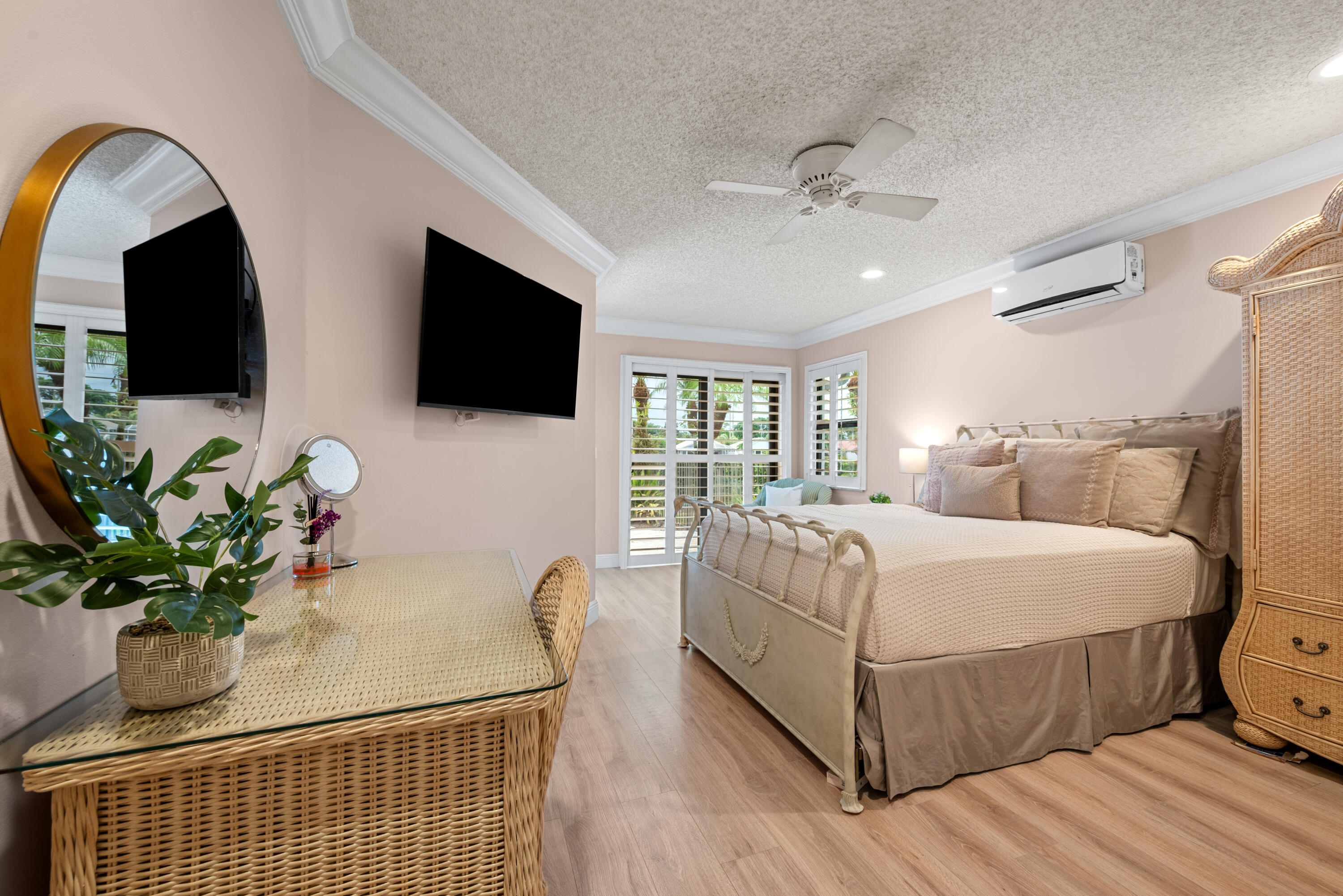 10984 Boca Woods Lane