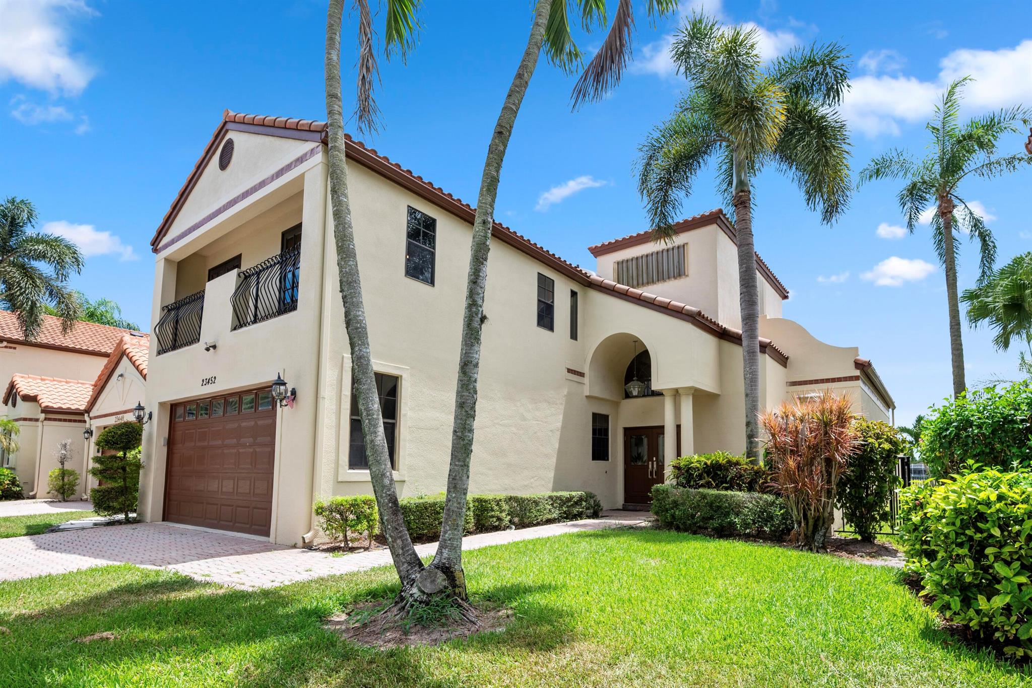 23452 Mirabella Circle S