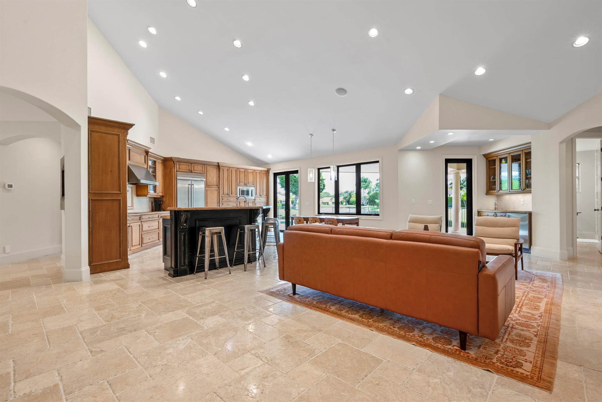 5734 Paddington Way