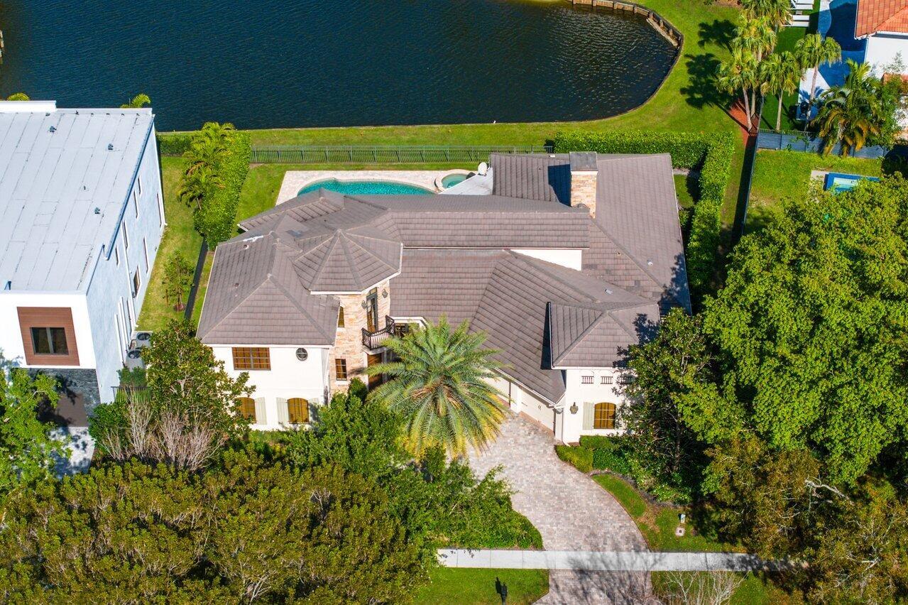 5734 Paddington Way