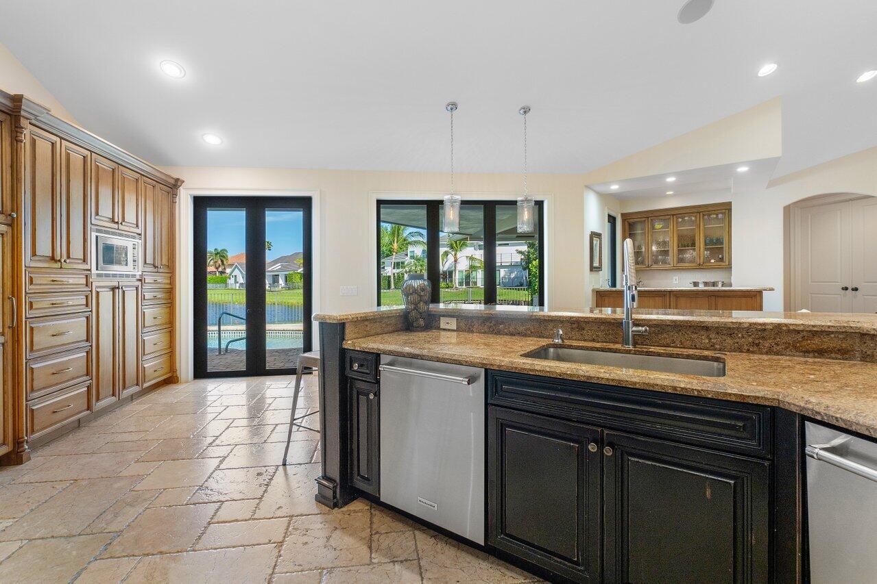 5734 Paddington Way