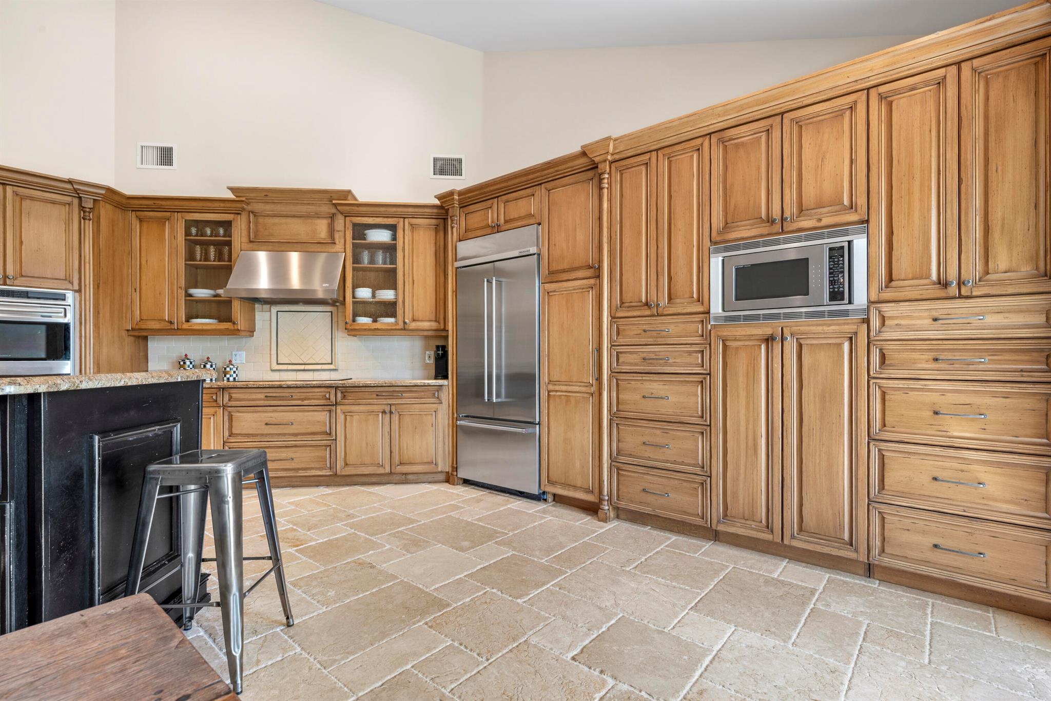 5734 Paddington Way