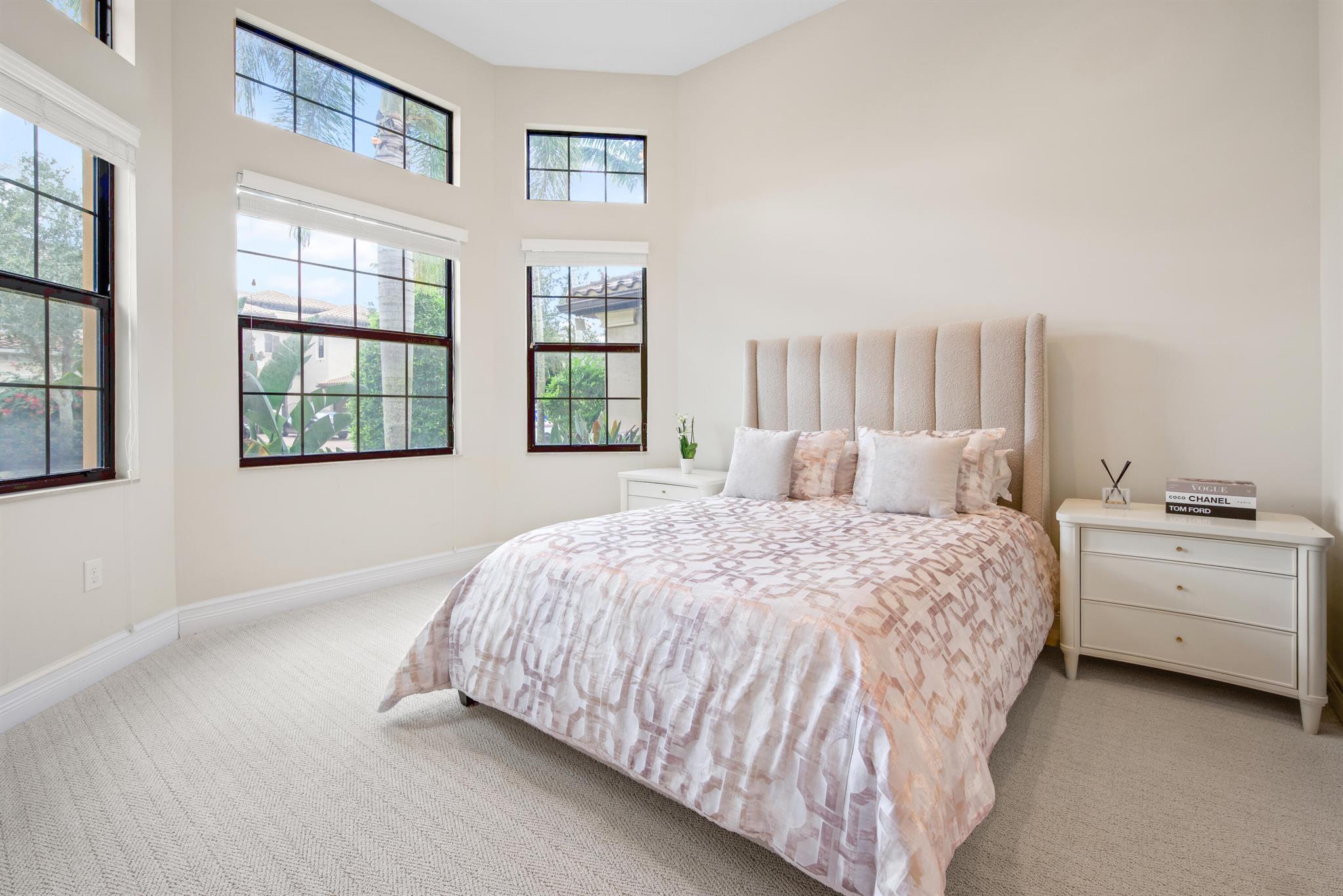 16578 Ambassador Bridge Road