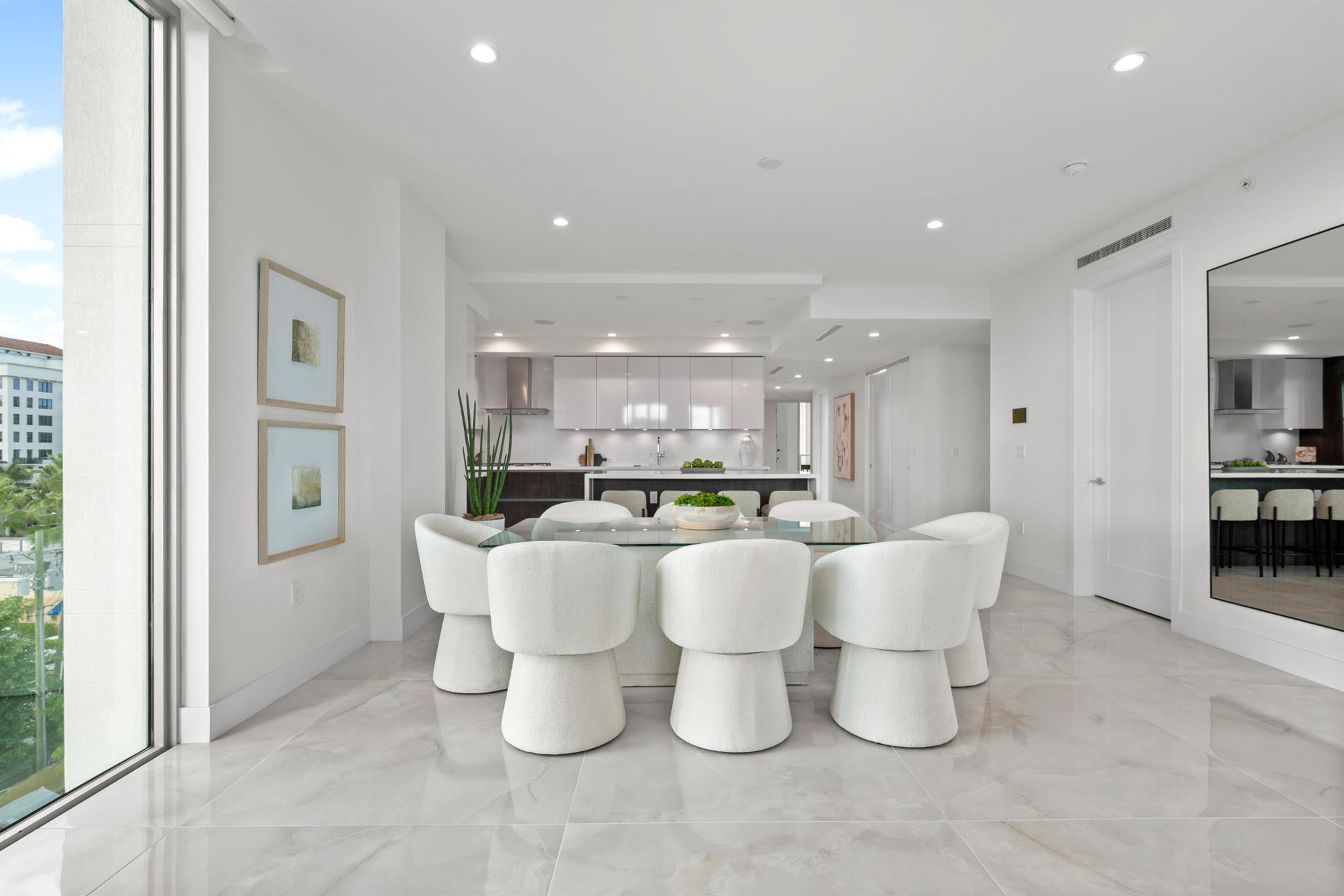 475 E Royal Palm Road 506