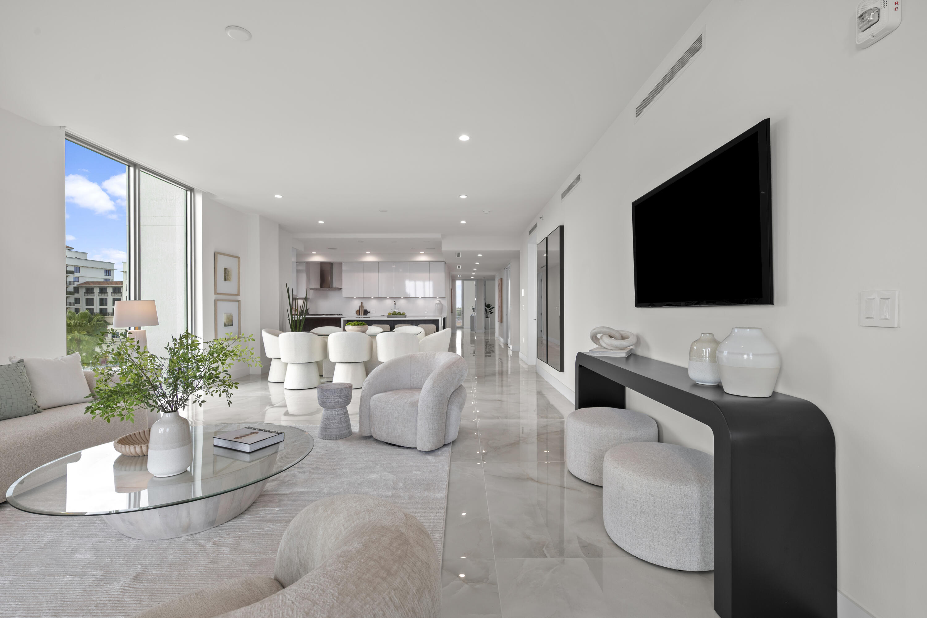 475 E Royal Palm Road 506