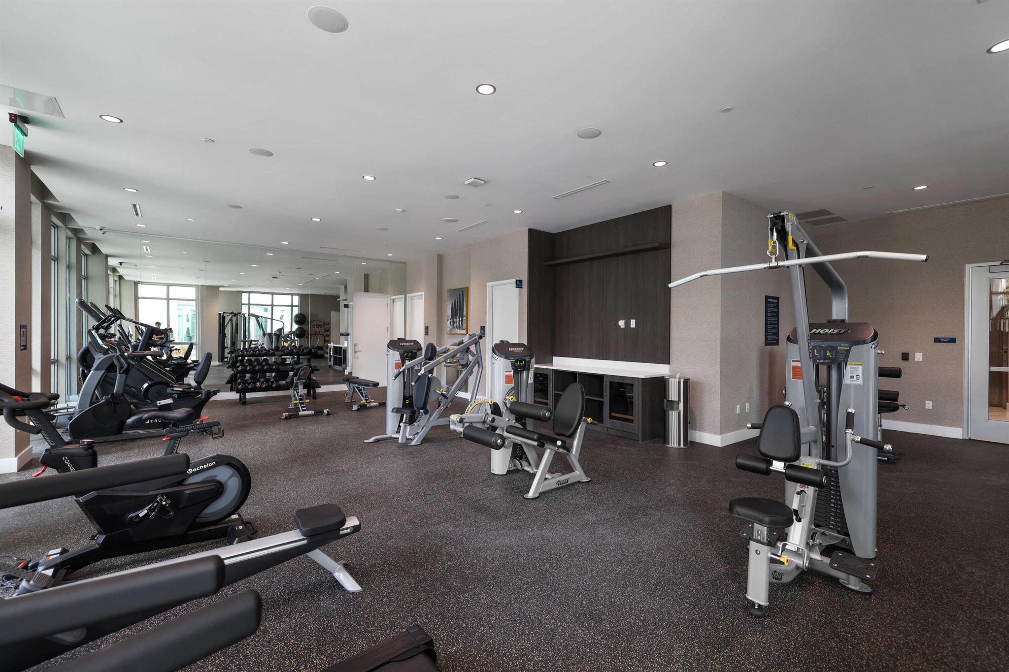 475 E Royal Palm Road 506