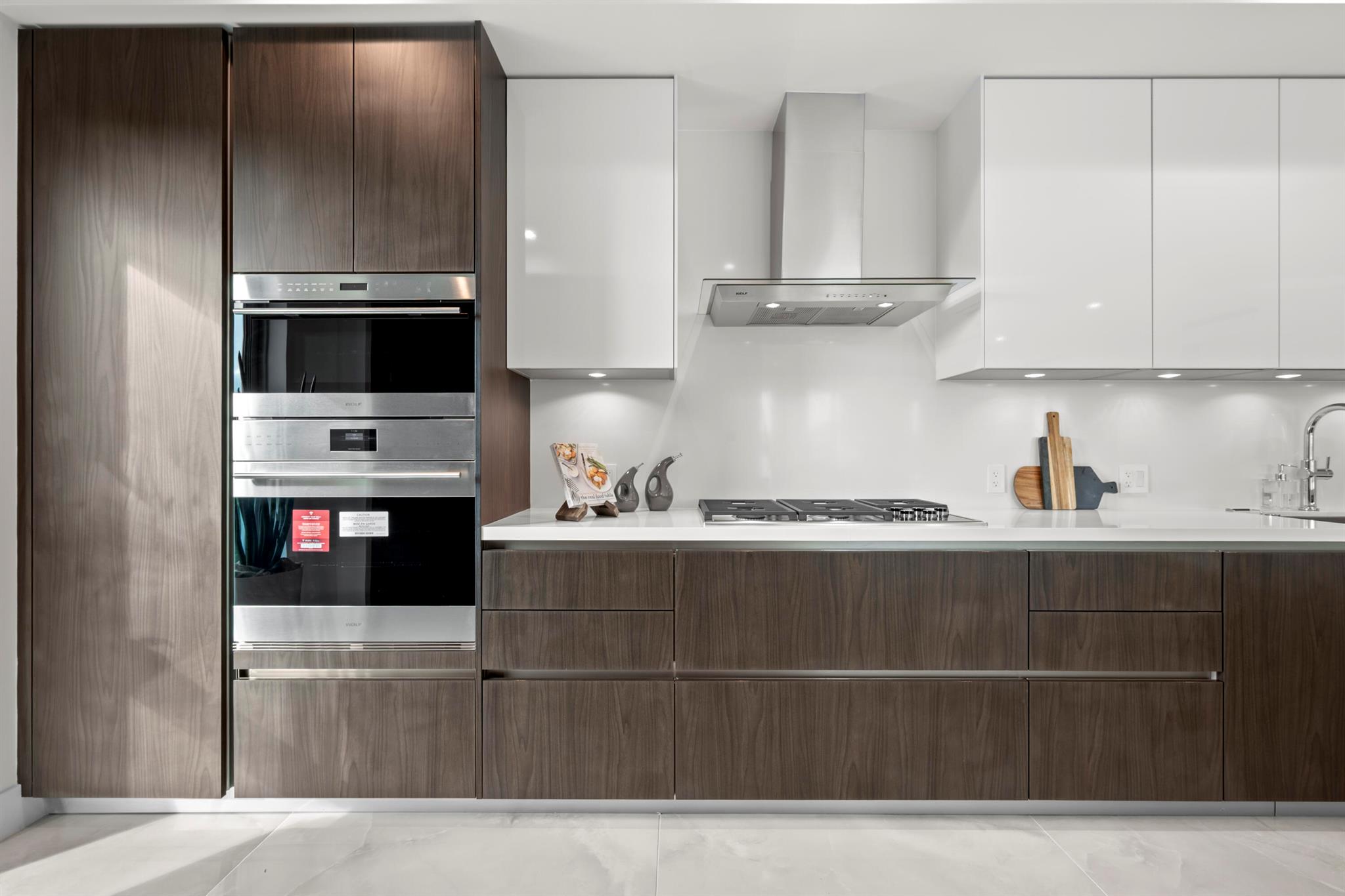 475 E Royal Palm Road 506