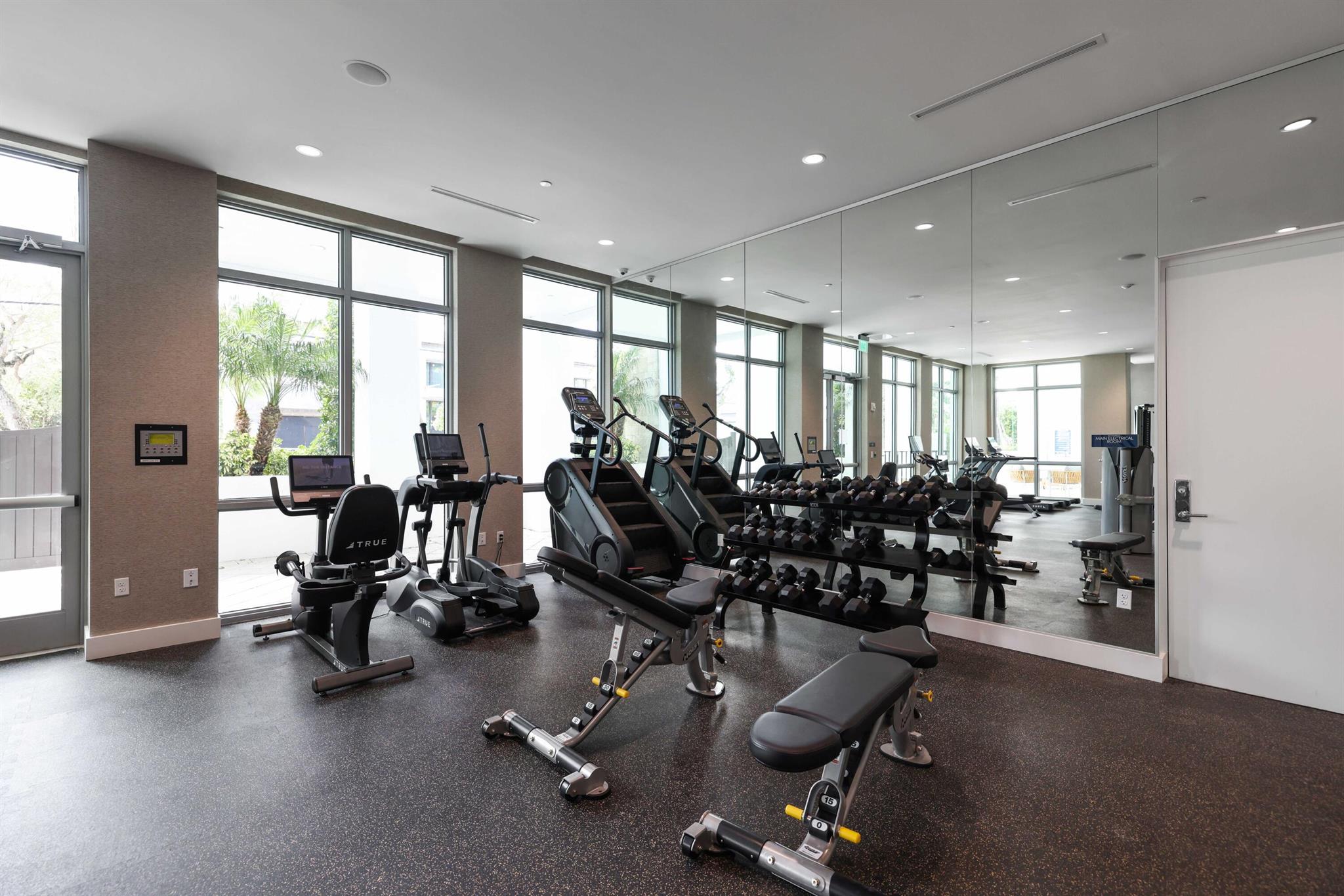 475 E Royal Palm Road 506