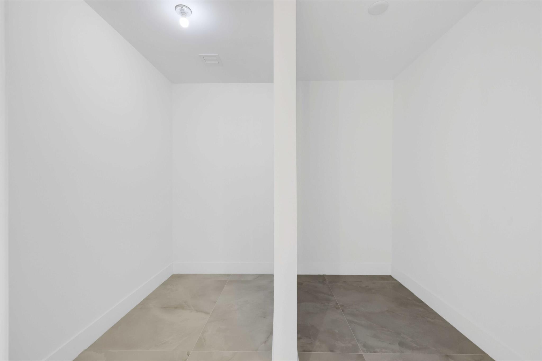 475 E Royal Palm Road 506