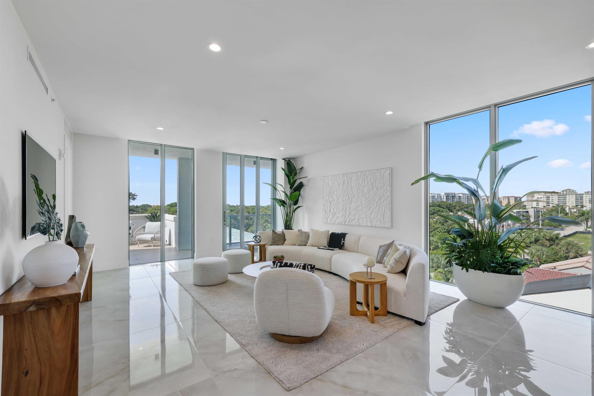 475 E Royal Palm Road 506