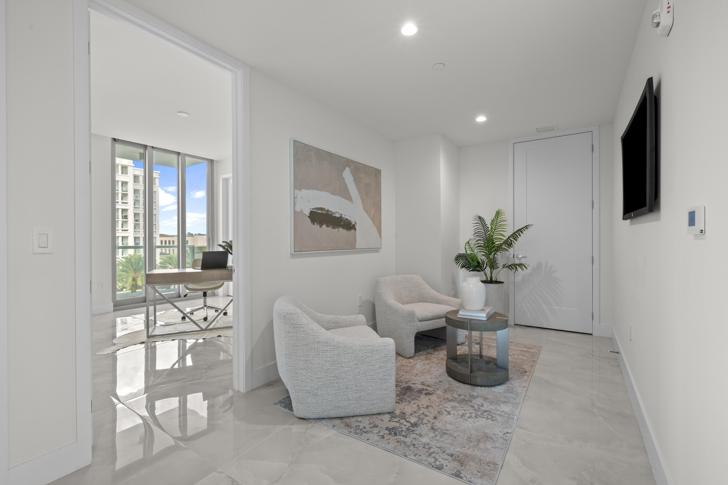 475 E Royal Palm Road 506