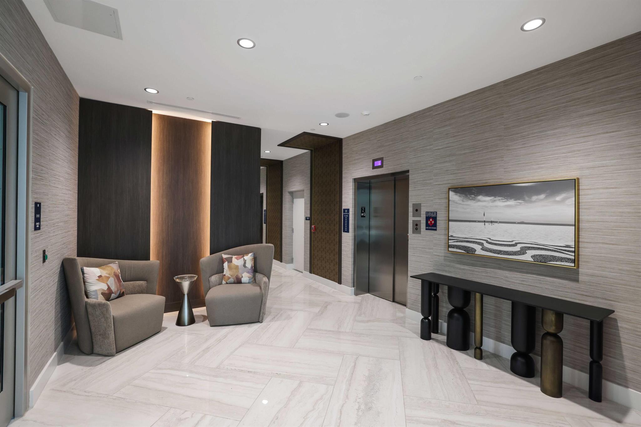 475 E Royal Palm Road 506