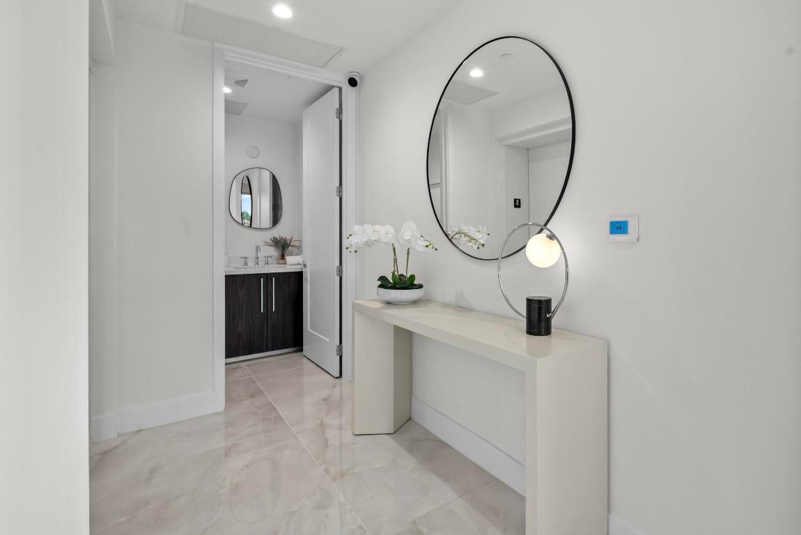 475 E Royal Palm Road 506