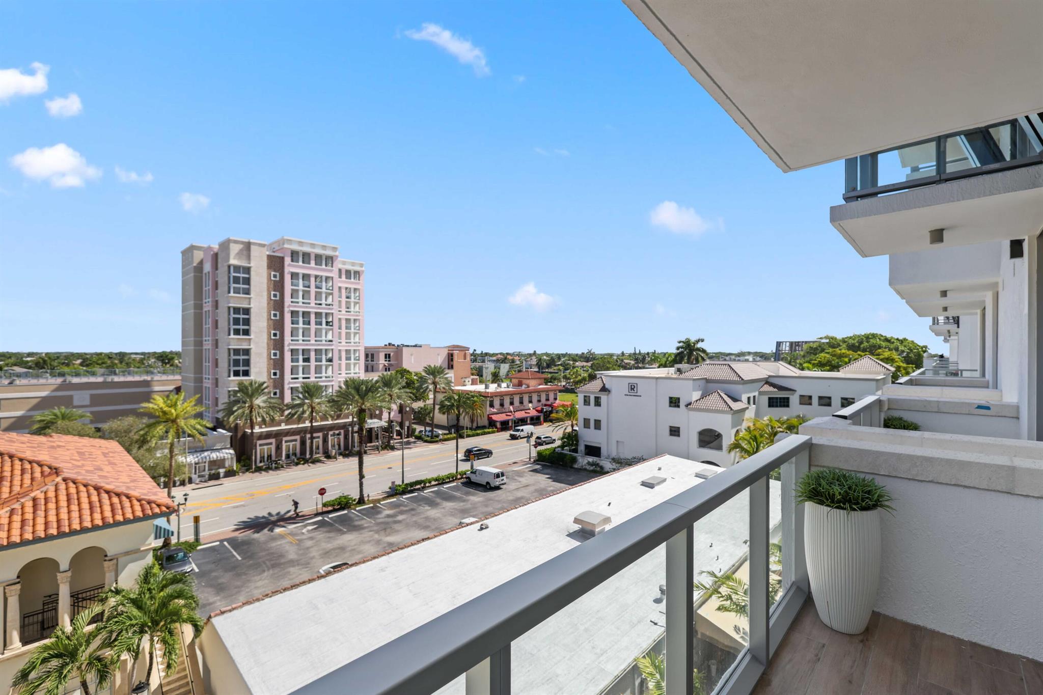 475 E Royal Palm Road 506