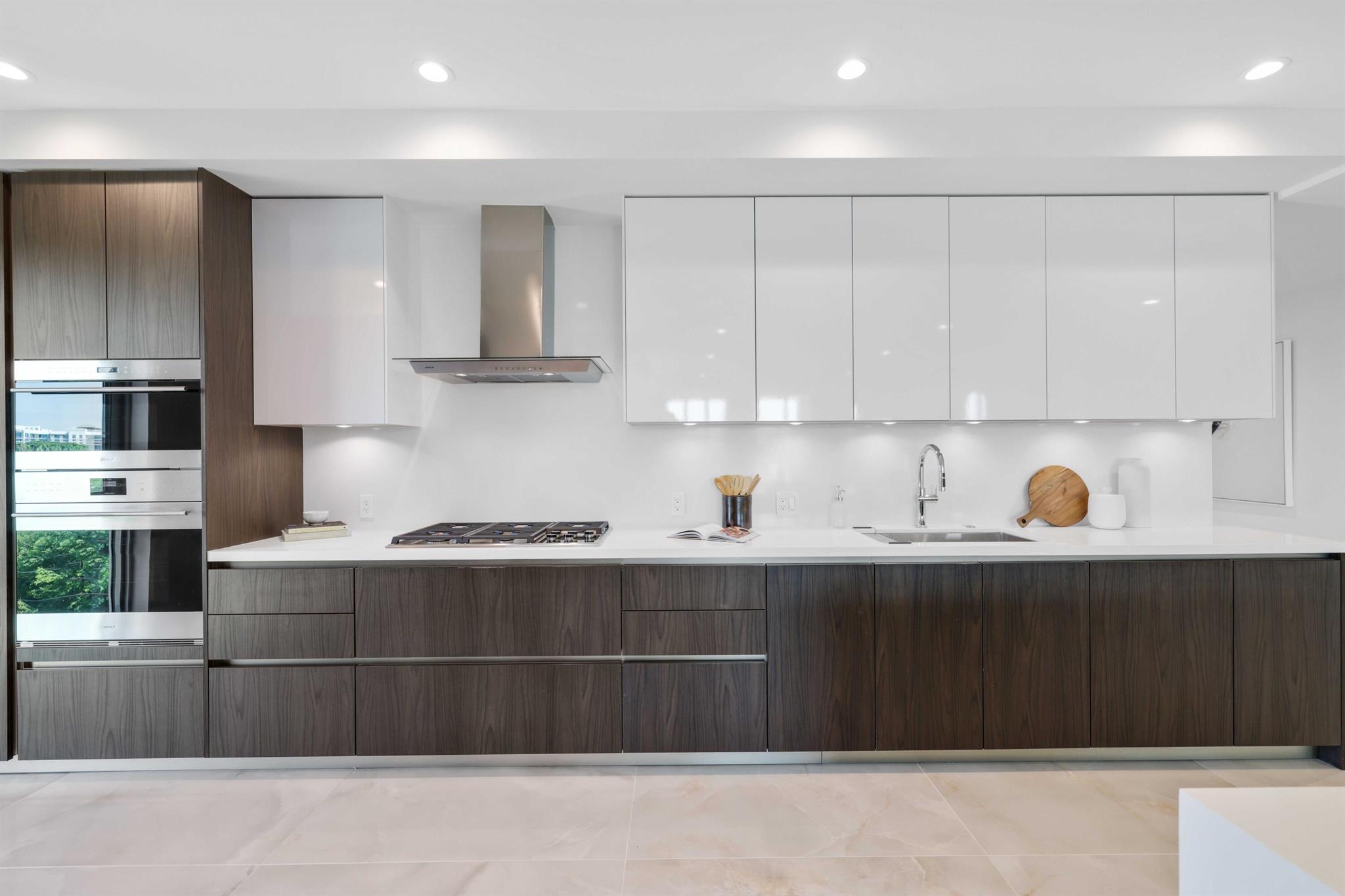 475 E Royal Palm Road 506